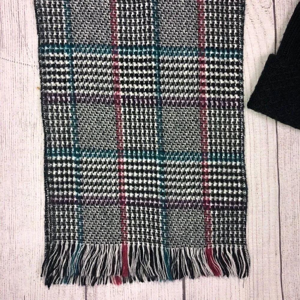 AE outfitters, merona beanie, plaid scarf